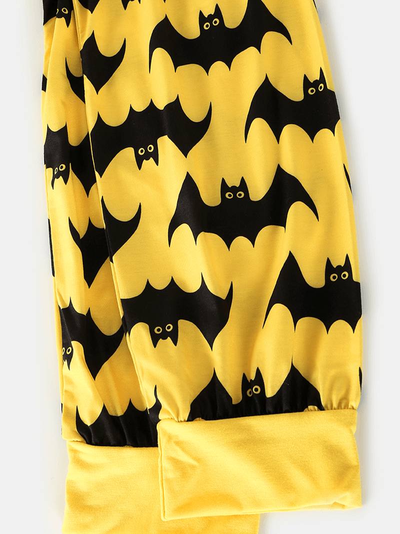 Naisten Allover Cartoon Bat Painatus V-kaula-pitkähihainen Toppi Kiristysnyörillä Jogger-housut Kotiin Pyjama-setti