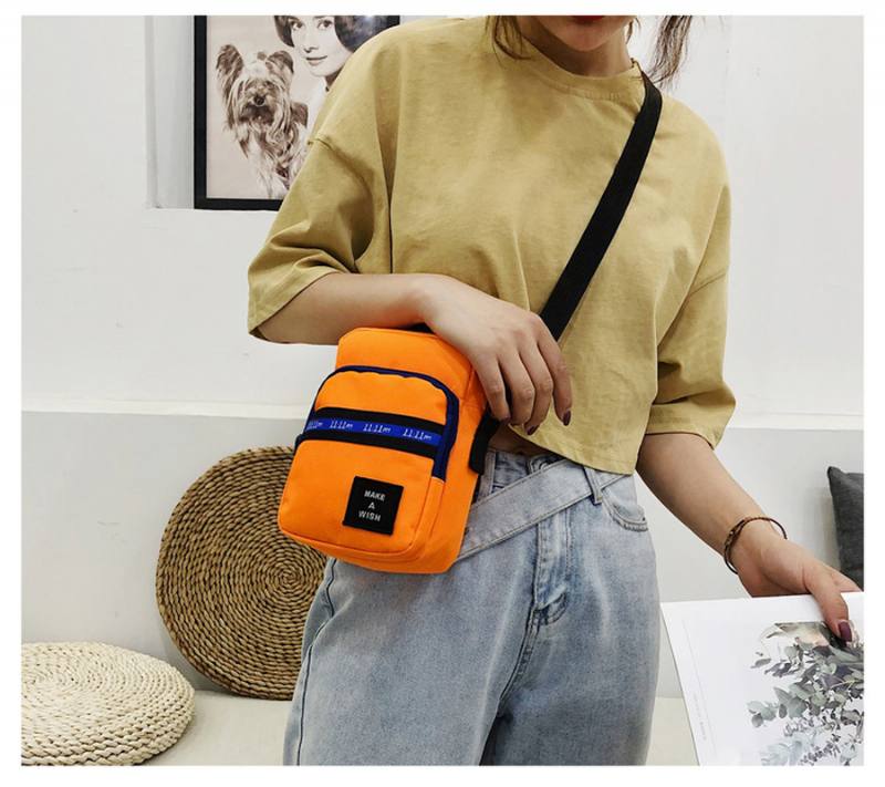 Miesten Ja Naisten Crossbody Bag Color Block Vetoketjukassit Vedenpitävä Matkalle