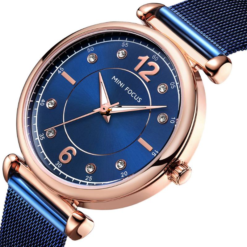 Elegantti Design Mesh-teräksinen Naisten Rannekello Crystal Ladies Quartz Watch