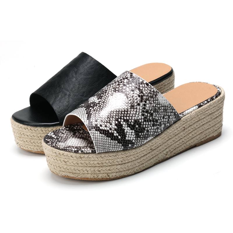 Serpentine Soft Mukavat Pyöreät Toe Wedge-tossut