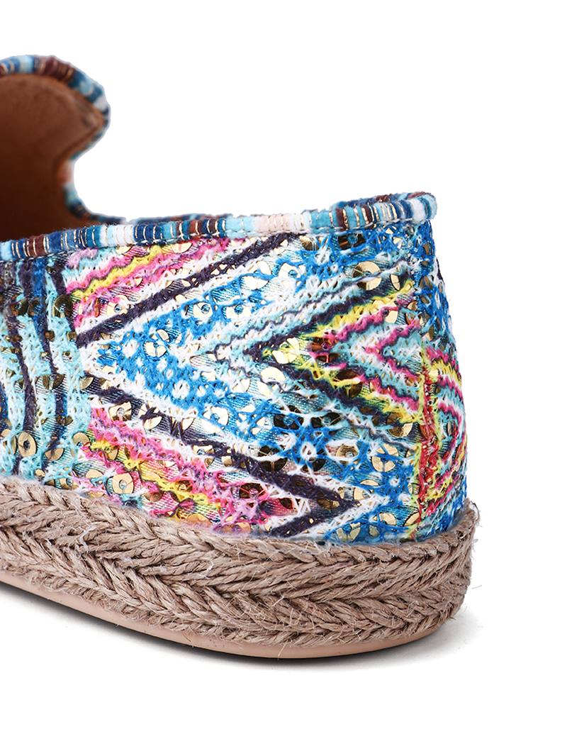 Bohemian Pattern Hollow Out Mesh -kangaskangas Joka On Puettava Rennossa Espadrille-tasaisissa Kengissä