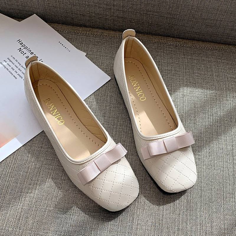 Naisten Rusetti Decor Square Toe Pehmeä Sole Rento Slip On Loafers