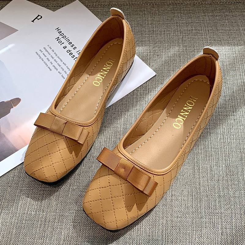 Naisten Rusetti Decor Square Toe Pehmeä Sole Rento Slip On Loafers