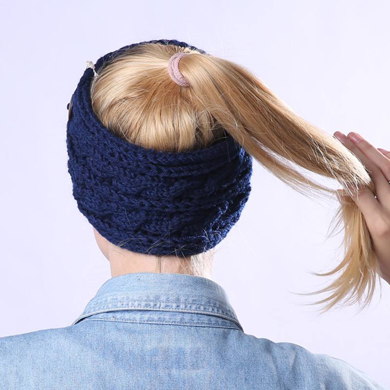 Naisten Talvisuojat Ponytail Knit Pipo Caps